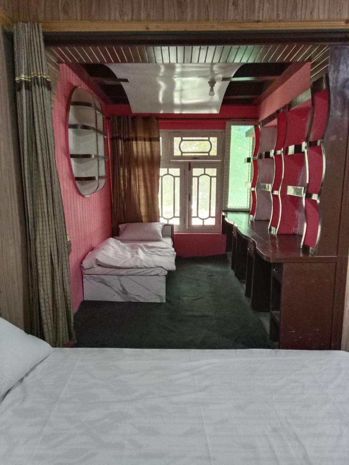 Golden Ibex Resort 스카르두 외부 사진